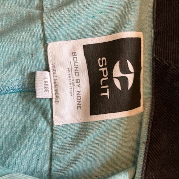 Split Bound By Name. Aqua - Button Up Men's Long Sleeve Shirt Wrinkle Free - Picture 5 of 10